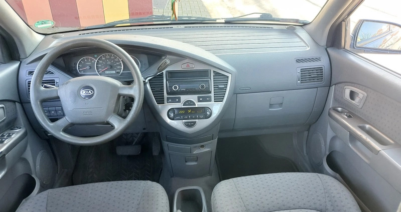 Kia Carens cena 6900 przebieg: 239000, rok produkcji 2004 z Iława małe 46
